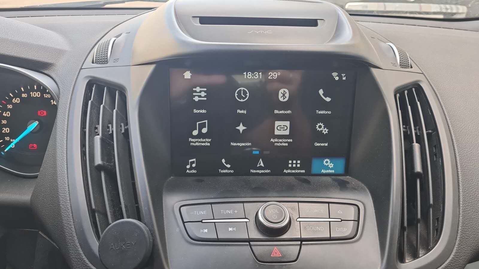 CarPlay interface for Ford SYNC 2
